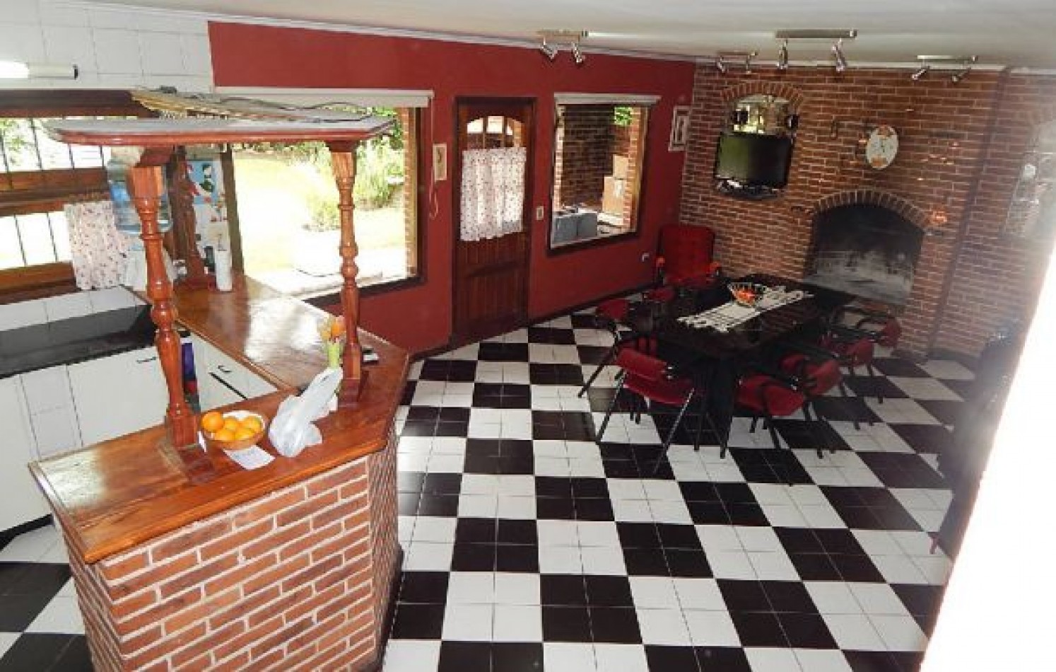 ESTUPENDO CHALET ESTILO CLASICO PINAMARENSE . CHALET EN VENTA.
