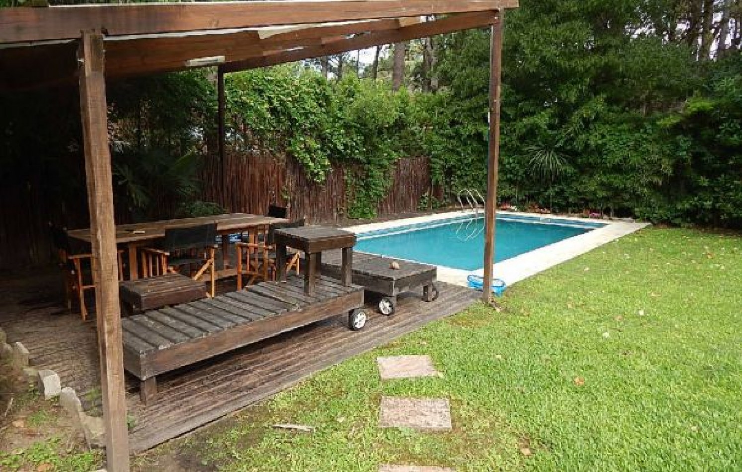 ESTUPENDO CHALET ESTILO CLASICO PINAMARENSE . CHALET EN VENTA.